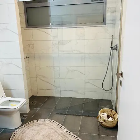 Doulapas Appartement Chrani